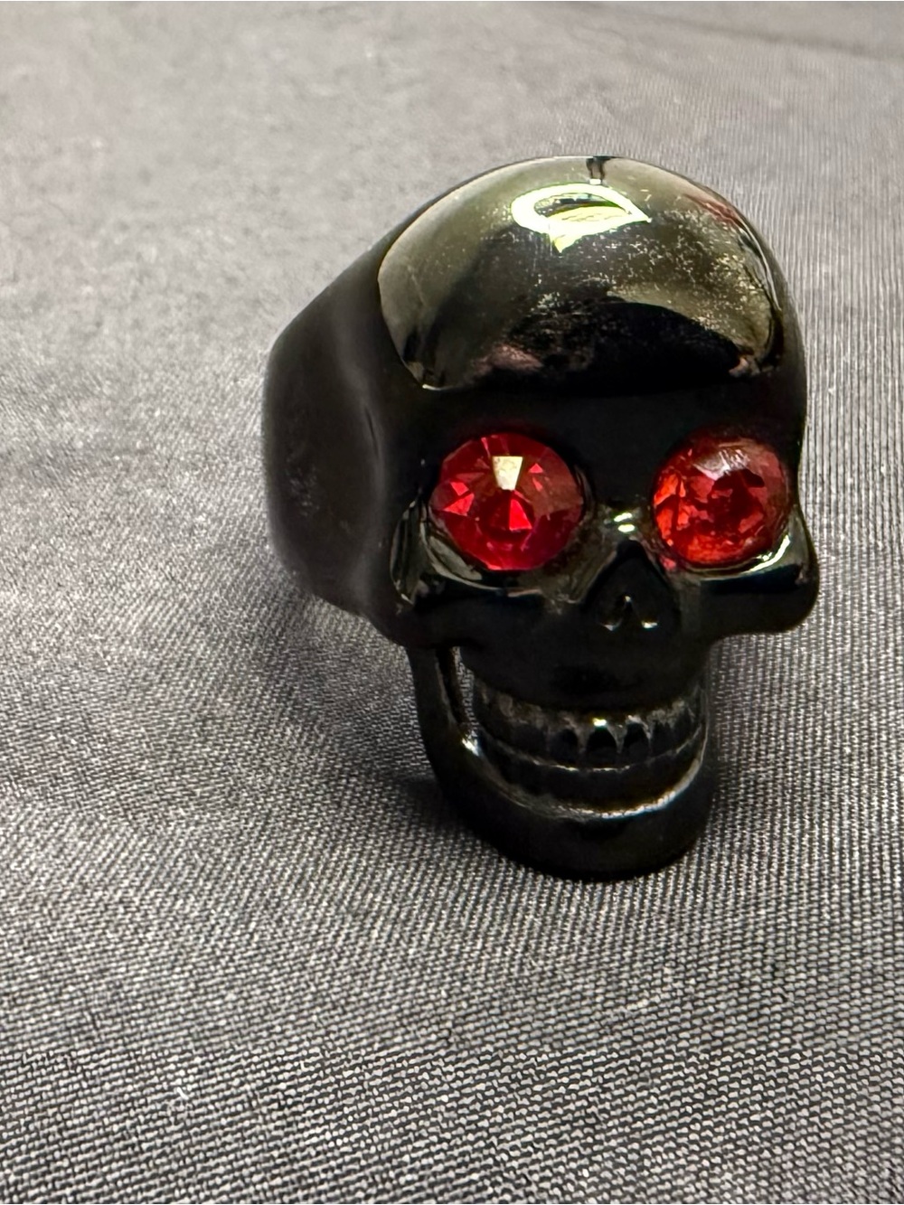 Black Skull Ring with Red Gem Eyes - Men's Accessory Size 11